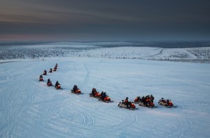 SNEEUWSCHOENWANDELING & NOORDERLICHT OP DE SNEEUWSCOOTER (O/L/A)