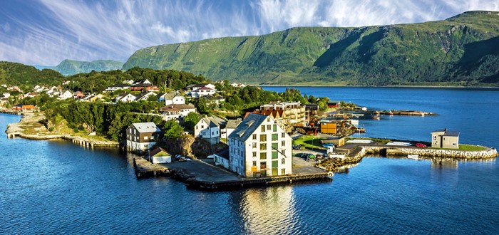 ÅLESUND - ÅNDALSNES - DOMBÅS - VINSTRA