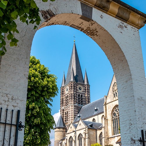 Thorn, het witte stadje & de binnenhaven van Maasbracht