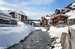 ELBIGGENALP - LECH AM ARLBERG 